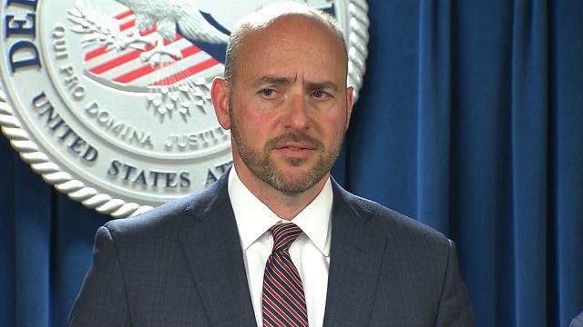 Phu huynh nha giau chi trieu USD chay suat hoc cho con vao DH Stanford hinh anh