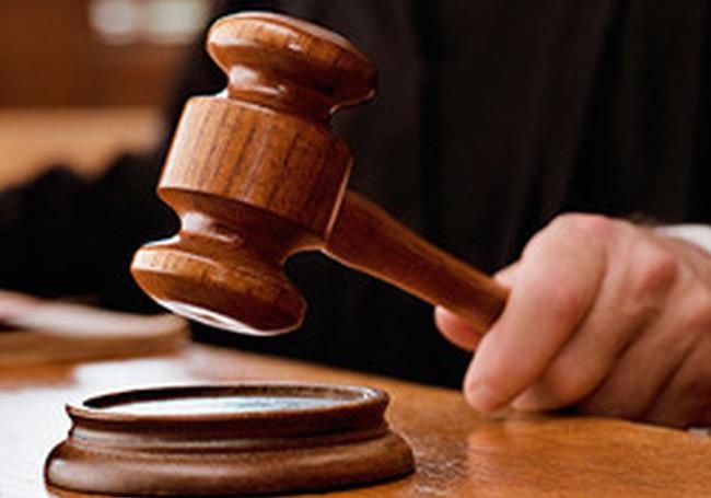 Giao vien Sai Gon kien hieu truong, doi boi thuong 23 trieu dong hinh anh