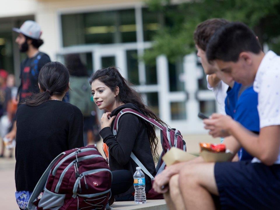 sinh viên không tốt nghiệp ảnh 2 sinh vien khong tot nghiep anh 2