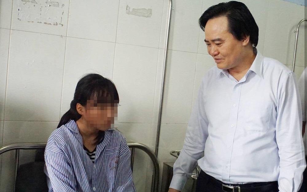 Hung Yen se hop truc tuyen giao vien toan tinh sau vu nu sinh bi danh hinh anh