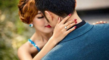 Bao nhieu ong chong bi trung tri khi tin don ngoai tinh den tai vo? hinh anh