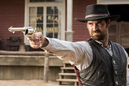 Cao boi huyen thoai ban ha 3 ten cuop trong 28 giay hinh anh