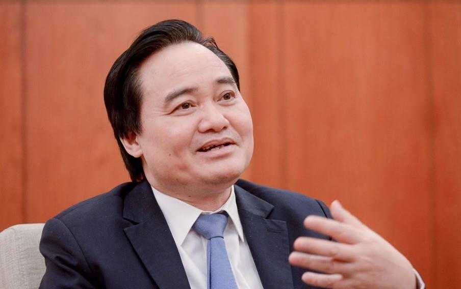 Bo truong GD&DT: 'Dua ra khoi nganh can bo nang diem thi cho con' hinh anh