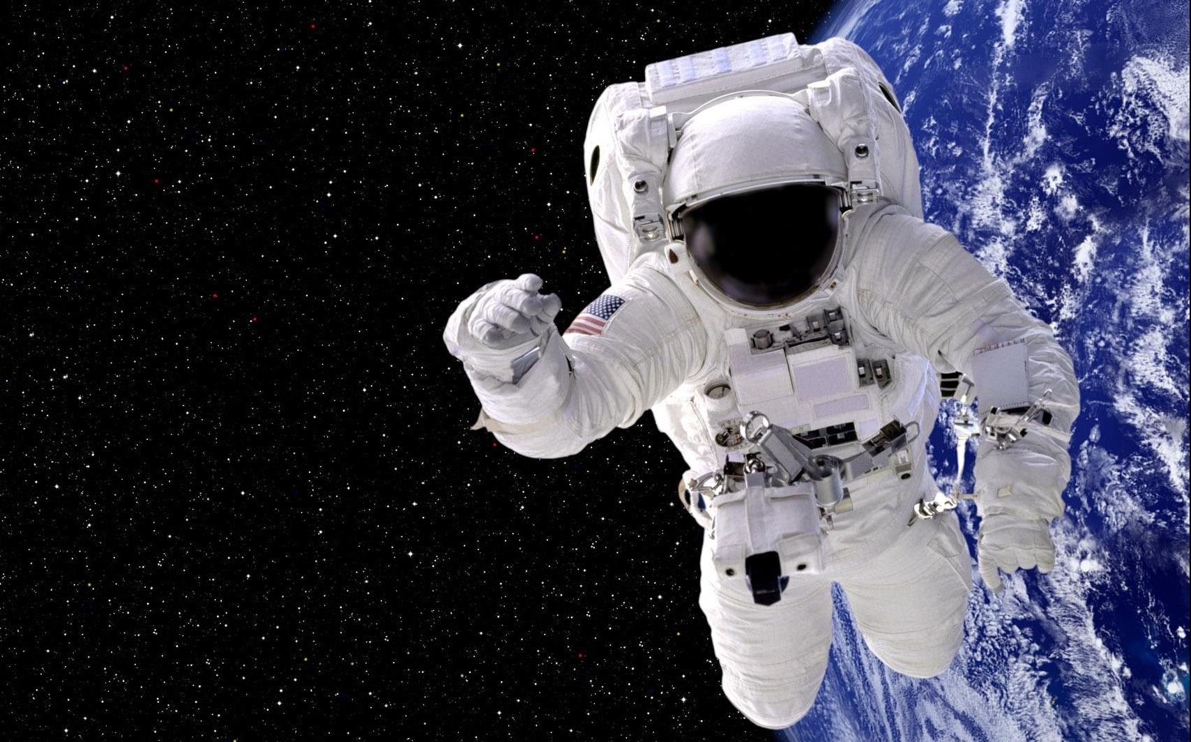 Hanh trinh kho nhoc tro thanh phi hanh gia NASA hinh anh