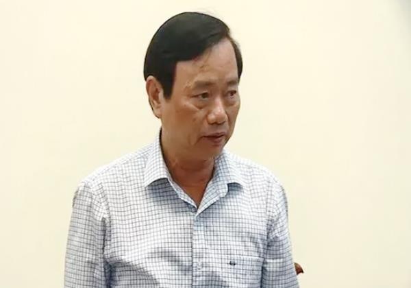 Giam doc so xin loi vi hai su co khien 6.400 hoc sinh phai thi lai hinh anh