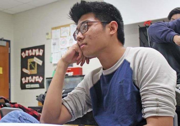 Truong trung hoc lam mat 440 bai thi, hoc sinh phai thi lai sau he hinh anh