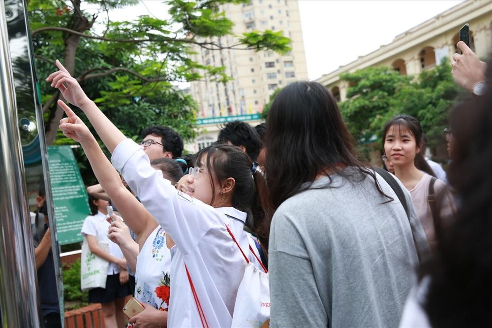 trúng tuyển lớp 10 ảnh 2 trung tuyen lop 10 anh 2