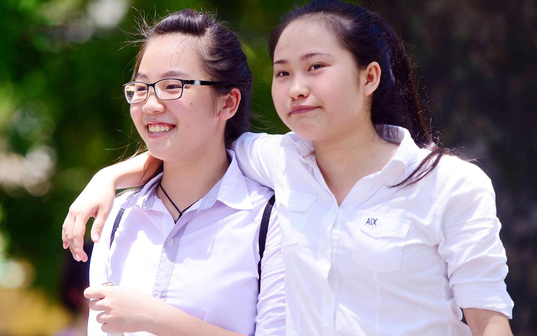 De thi tham khao to hop Khoa hoc Tu nhien THPT quoc gia 2019 hinh anh