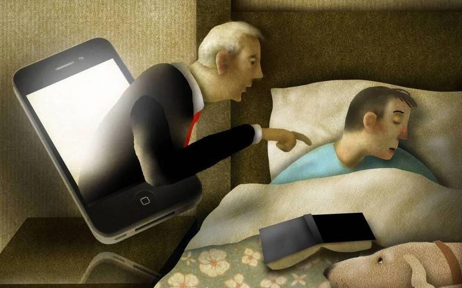 Cau do nguoi dan ong mat ngu va cuoc goi luc nua dem hinh anh