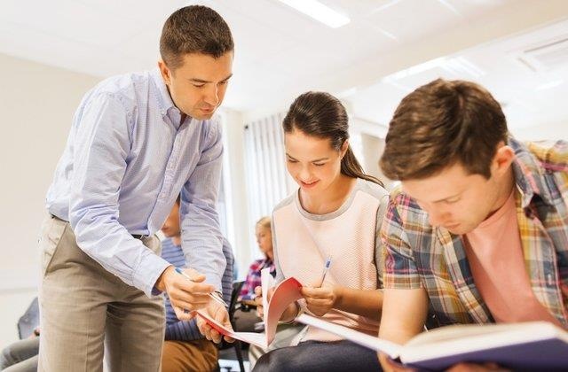 giúp con làm bài tập bị phạt tù ảnh 1 giup con lam bai tap bi phat tu anh 1