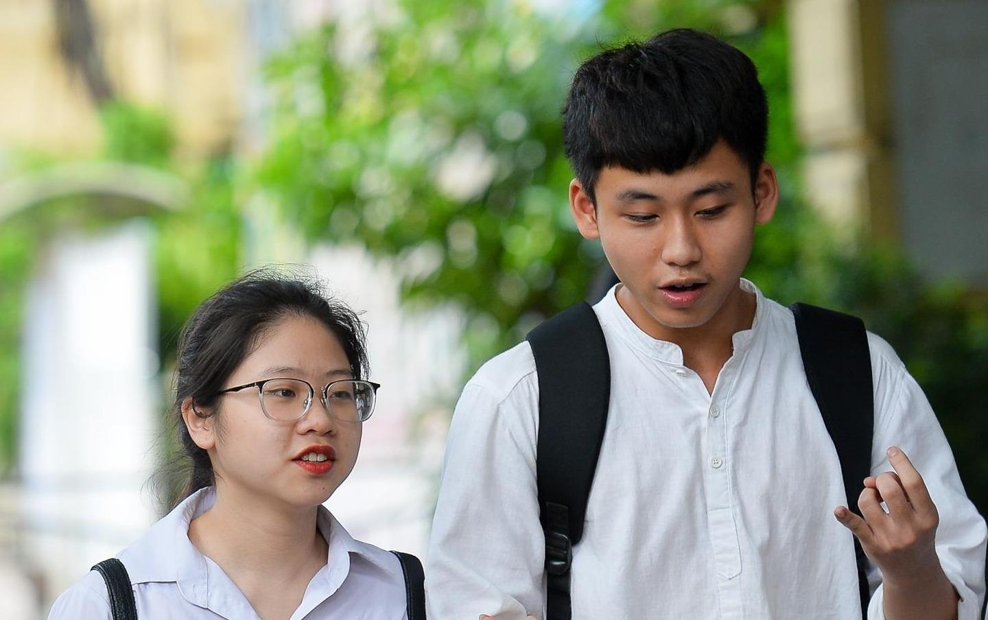 DH Mo - Dia chat cong bo diem chuan 2019 hinh anh