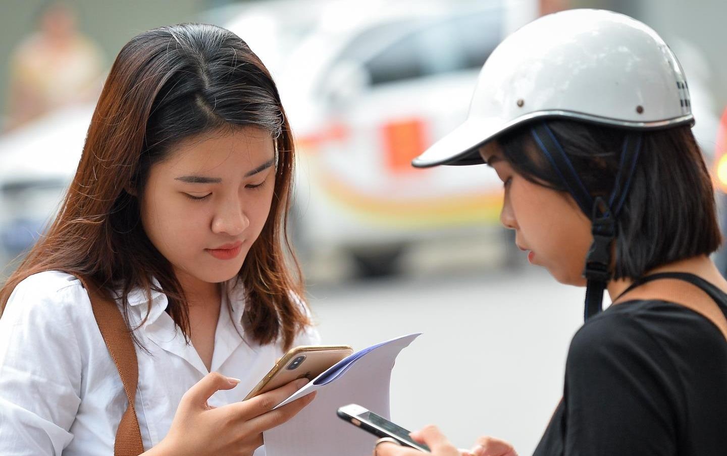 DH Cong nghe Thong tin va Truyen thong Thai Nguyen co diem chuan tu 13 hinh anh