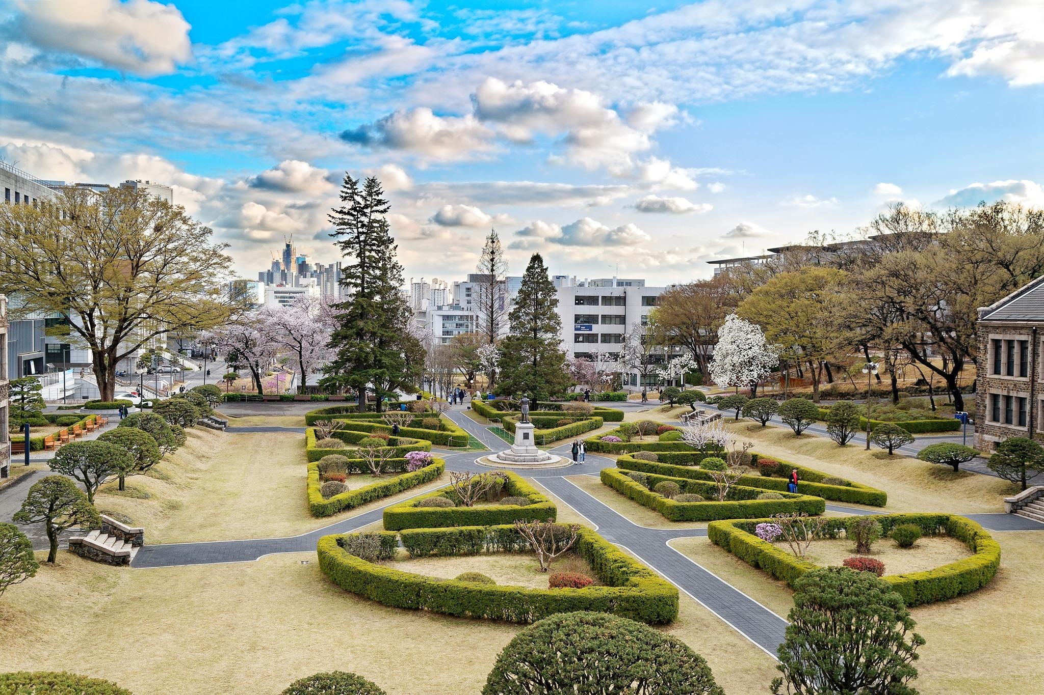 Khuon vien dep nhu tranh cua DH Yonsei anh 3