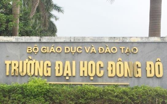 Chu tich HDQT DH Dong Do bi truy na, hang tram hoc vien keu cuu hinh anh