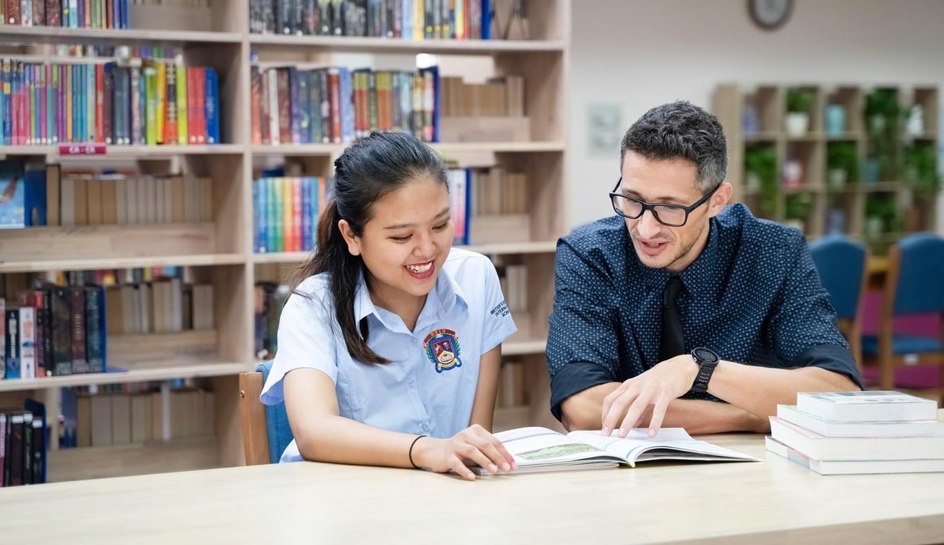 hoc phi truong quoc te xin anh 1