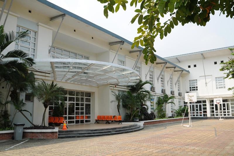 hoc phi truong quoc te xin anh 6