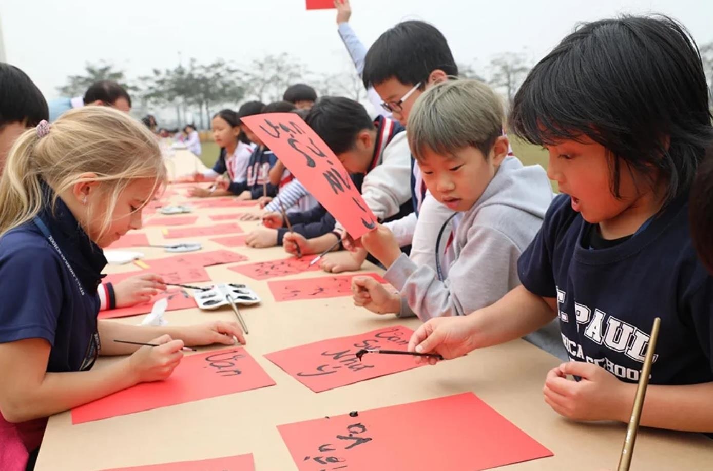 hoc phi truong quoc te xin anh 7