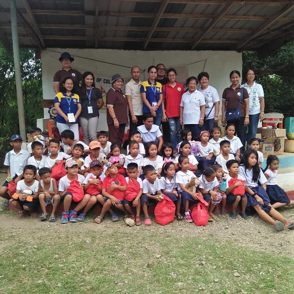 me cung vao lop 1 voi con anh 7