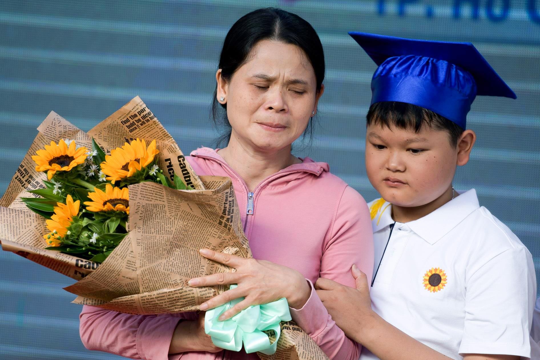 Khai giang cua tre mac ung thu anh 6