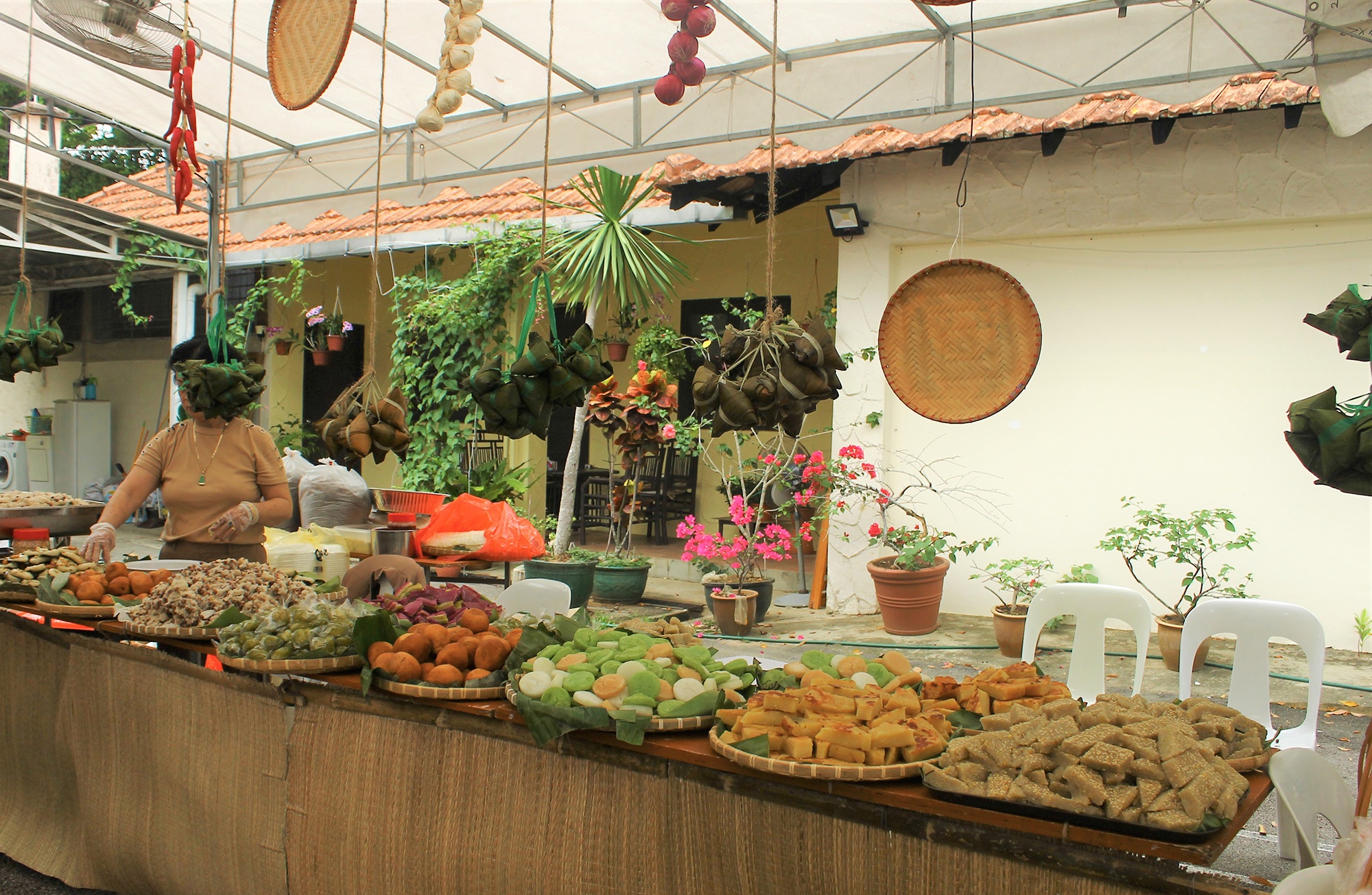 du hoc sinh di de tro ve anh 3