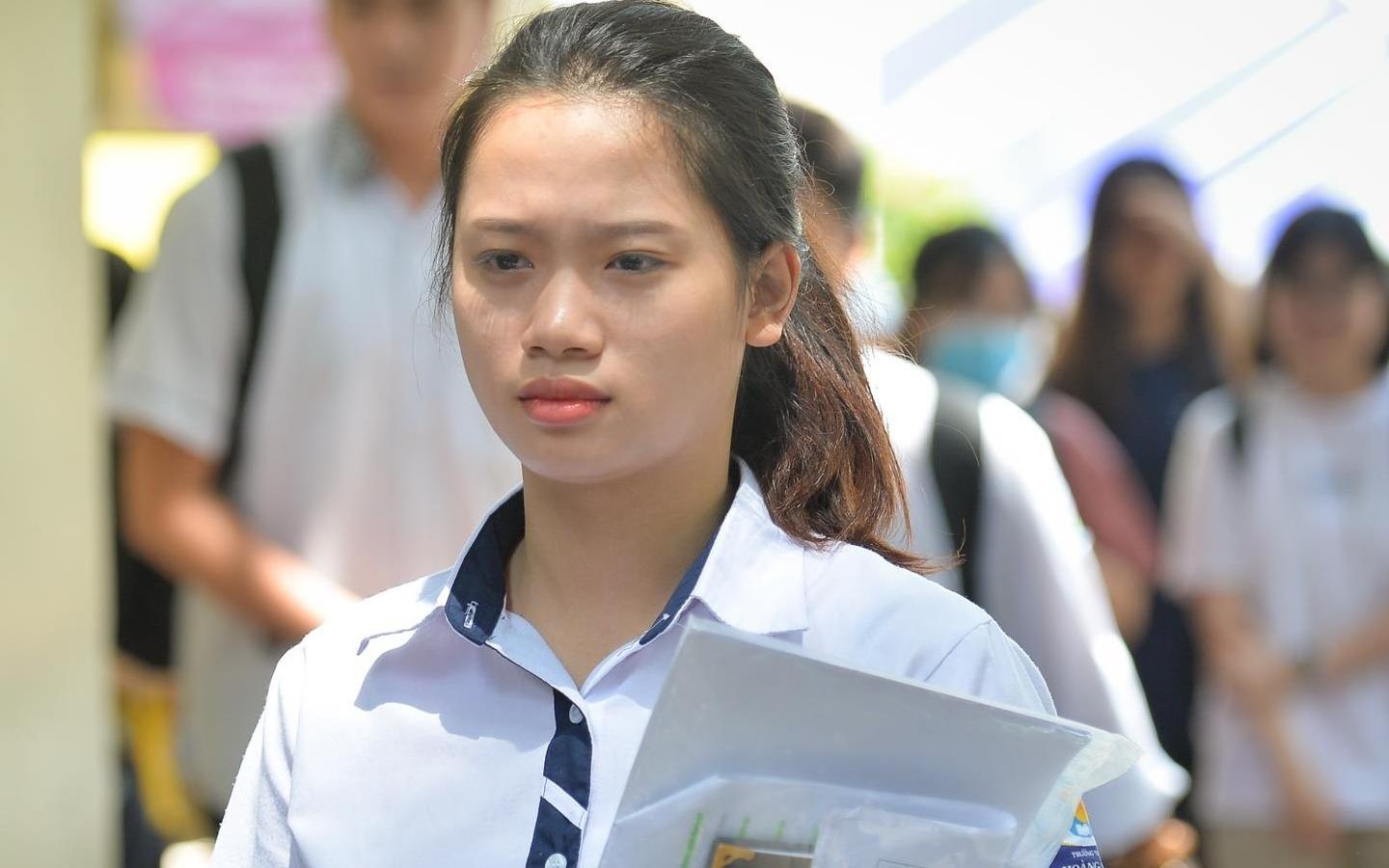 Nga re nao cho hoc sinh lop 12? hinh anh