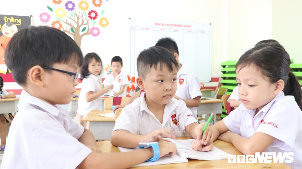 'Thần đồng' biết nói tiếng Anh khi mới 19 tháng tuổi ảnh 2 'Than dong' biet noi tieng Anh khi moi 19 thang tuoi anh 2