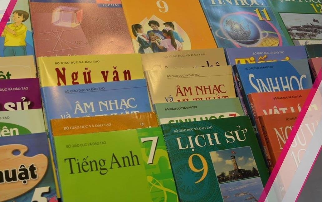 Tranh cai cac tieu chi tham dinh sach giao khoa moi hinh anh