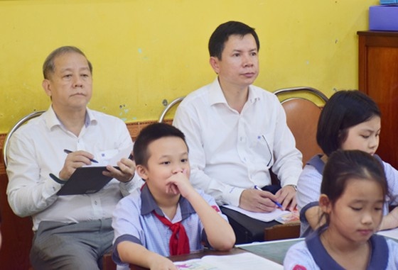 học môn Đạo đức với học sinh tiểu học ảnh 1 hoc mon Dao duc voi hoc sinh tieu hoc anh 1