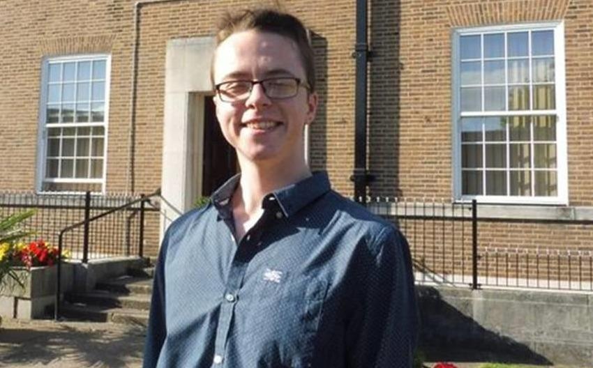 Sinh vien chet trong ky tuc xa mot thang khong ai biet hinh anh