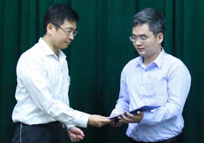 giáo sư trẻ nhất Việt Nam ảnh 1 giao su tre nhat Viet Nam anh 1