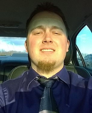 thay giao lam hoc sinh mang bau anh 3