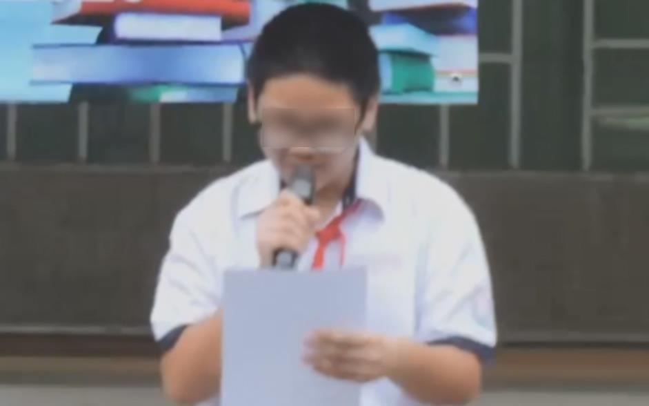 Nam sinh o TP.HCM bi ky luat vi xuc pham nhom nhac BTS hinh anh