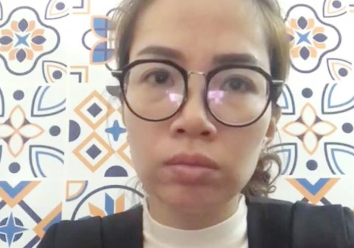 Co giao xin loi vi de nghi khong de cha me don than vao ban phu huynh hinh anh