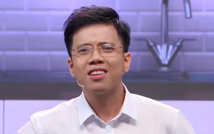 Thay giao 9X day tieng Anh qua ban cover 'Song gio' hinh anh