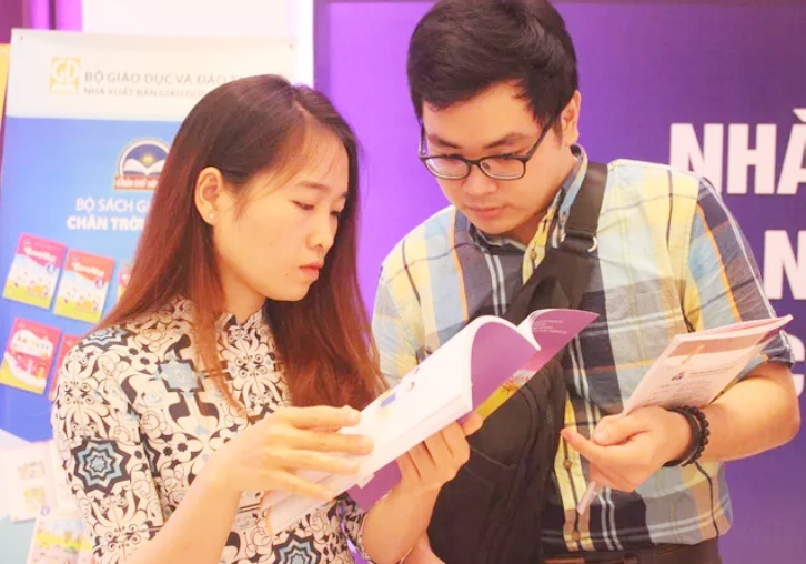 Một bộ sách giáo khoa ảnh 1 Mot bo sach giao khoa anh 1