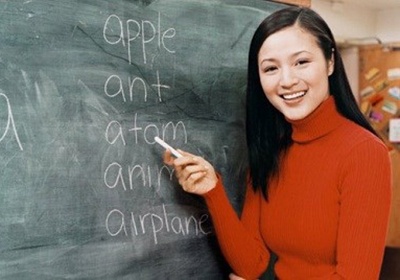 Nhieu truong tieu hoc thieu giao vien Tieng Anh tram trong hinh anh