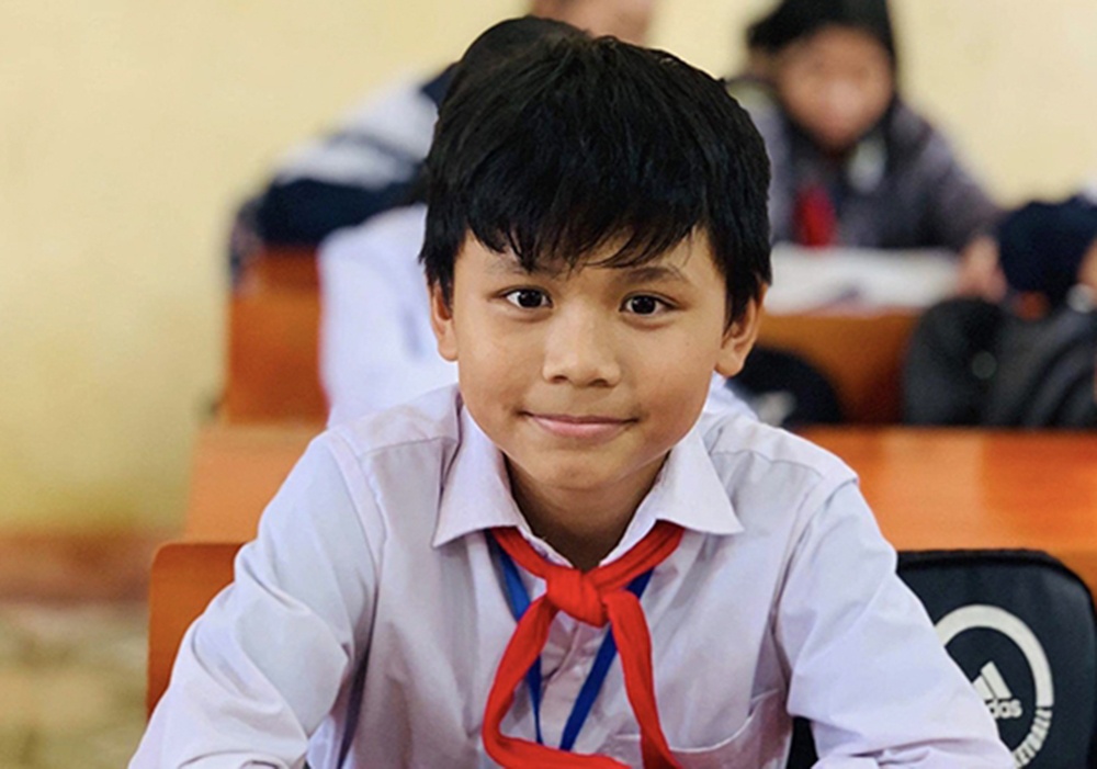 Nhat duoc hon 18 trieu dong, nam sinh lop 6 tim nguoi tra lai hinh anh