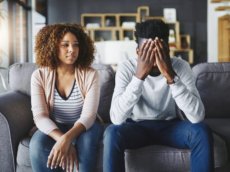 hanh vi cua cha me dinh hinh tinh cach tre anh 10