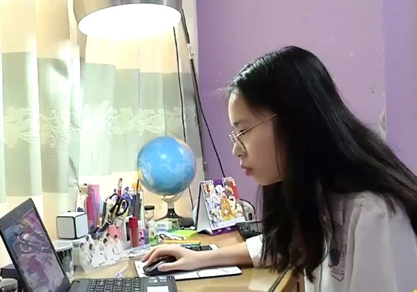 Hoc truc tuyen mua dich benh hinh anh