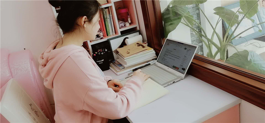 day kem mien phi cho con nhan vien y te anh 1