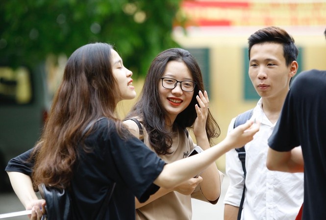 đem nội dung học online vào đề thi ảnh 1 dem noi dung hoc online vao de thi anh 1