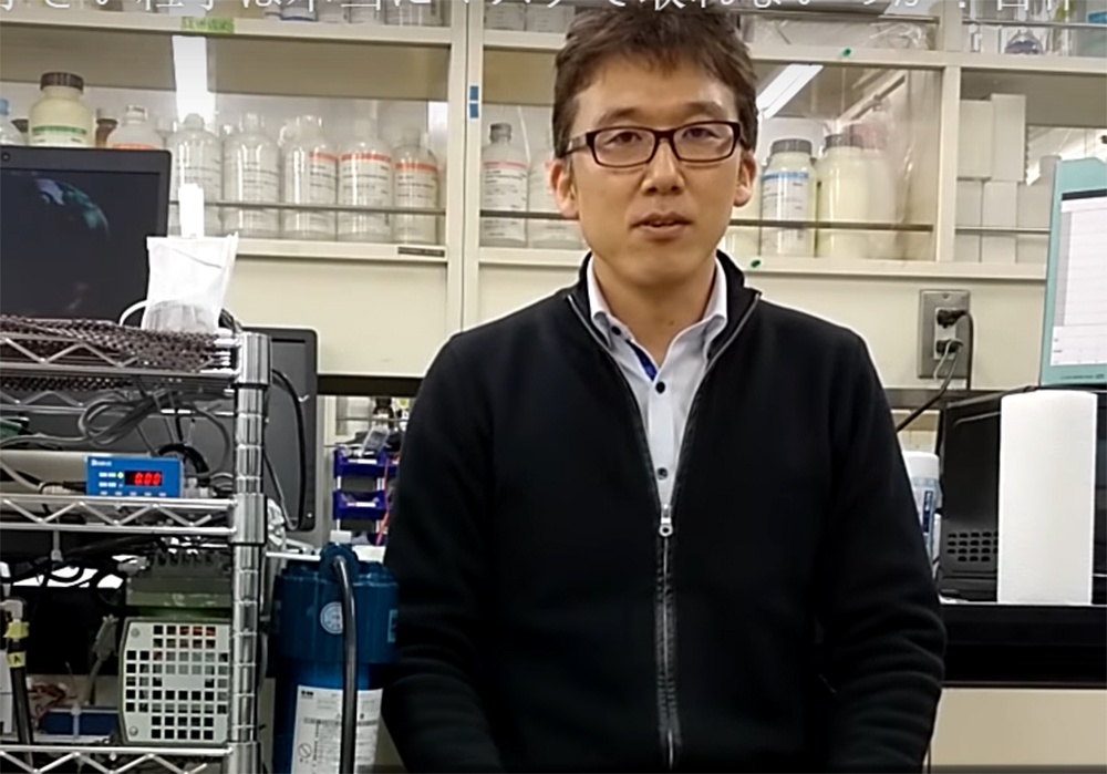 Pho giao su chung minh khau trang tu khan giay phong Covid-19 tot nhat hinh anh