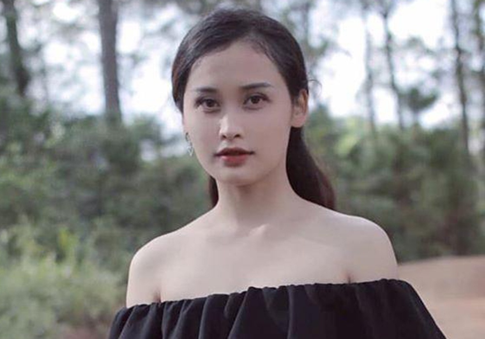 Co giao hat 'Chu voi con o ban Don' thu hut nho ve ngoai xinh xan hinh anh