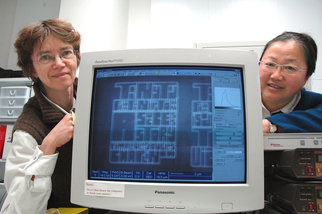 Sach nho nhat the gioi anh 7