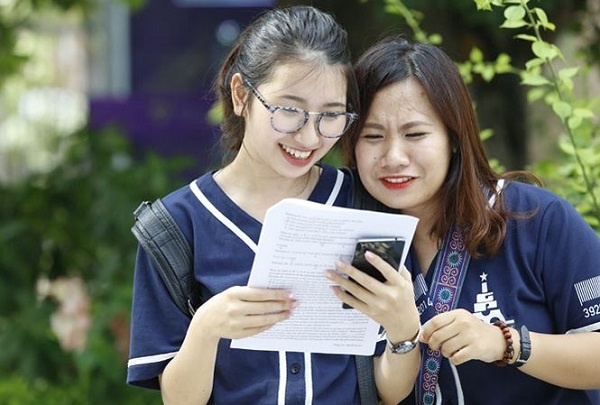 Giam doc DH Hue: Khong xoay kip neu bo thi THPT quoc gia hinh anh