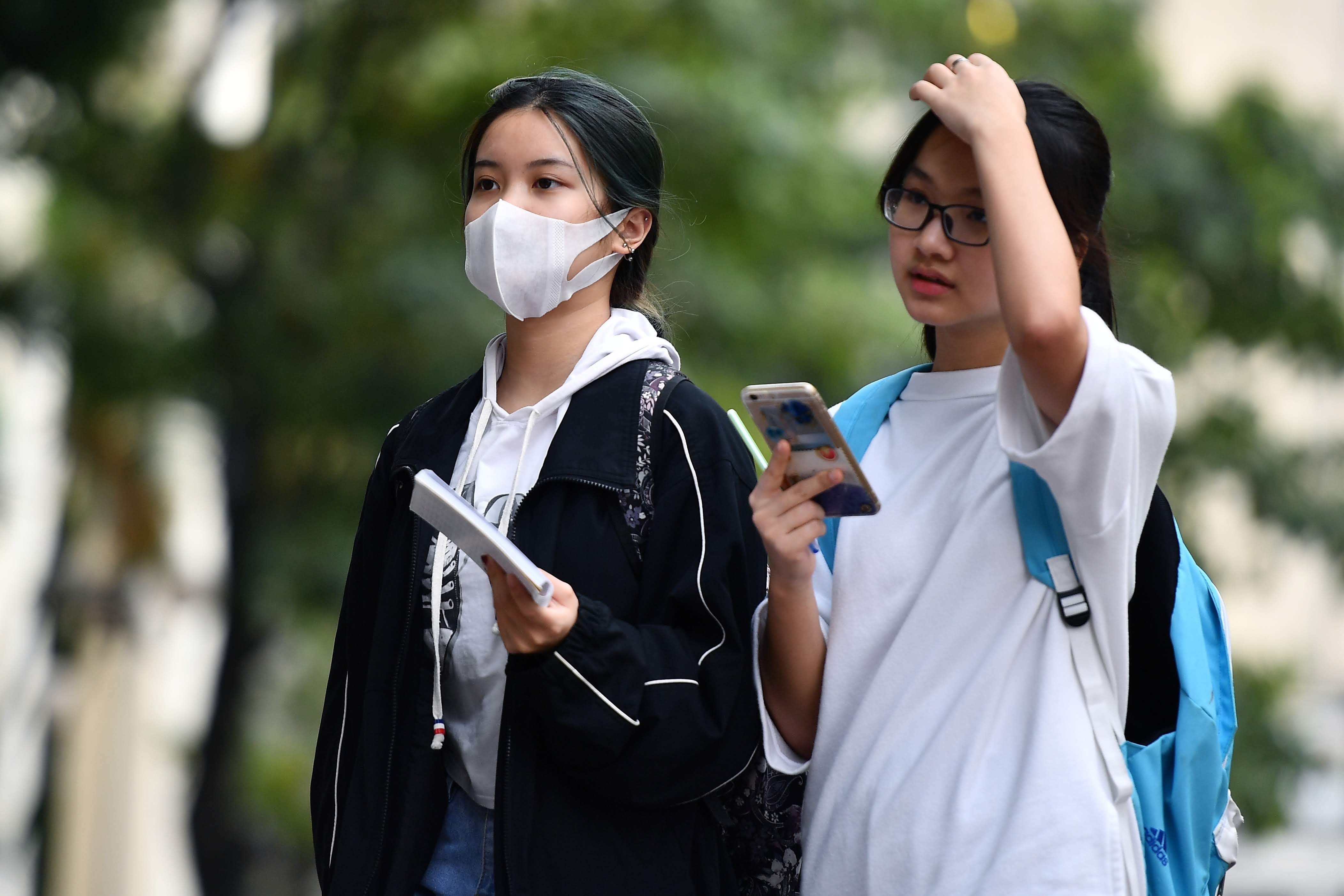 35 tinh, thanh thong bao thoi gian hoc sinh den truong hinh anh