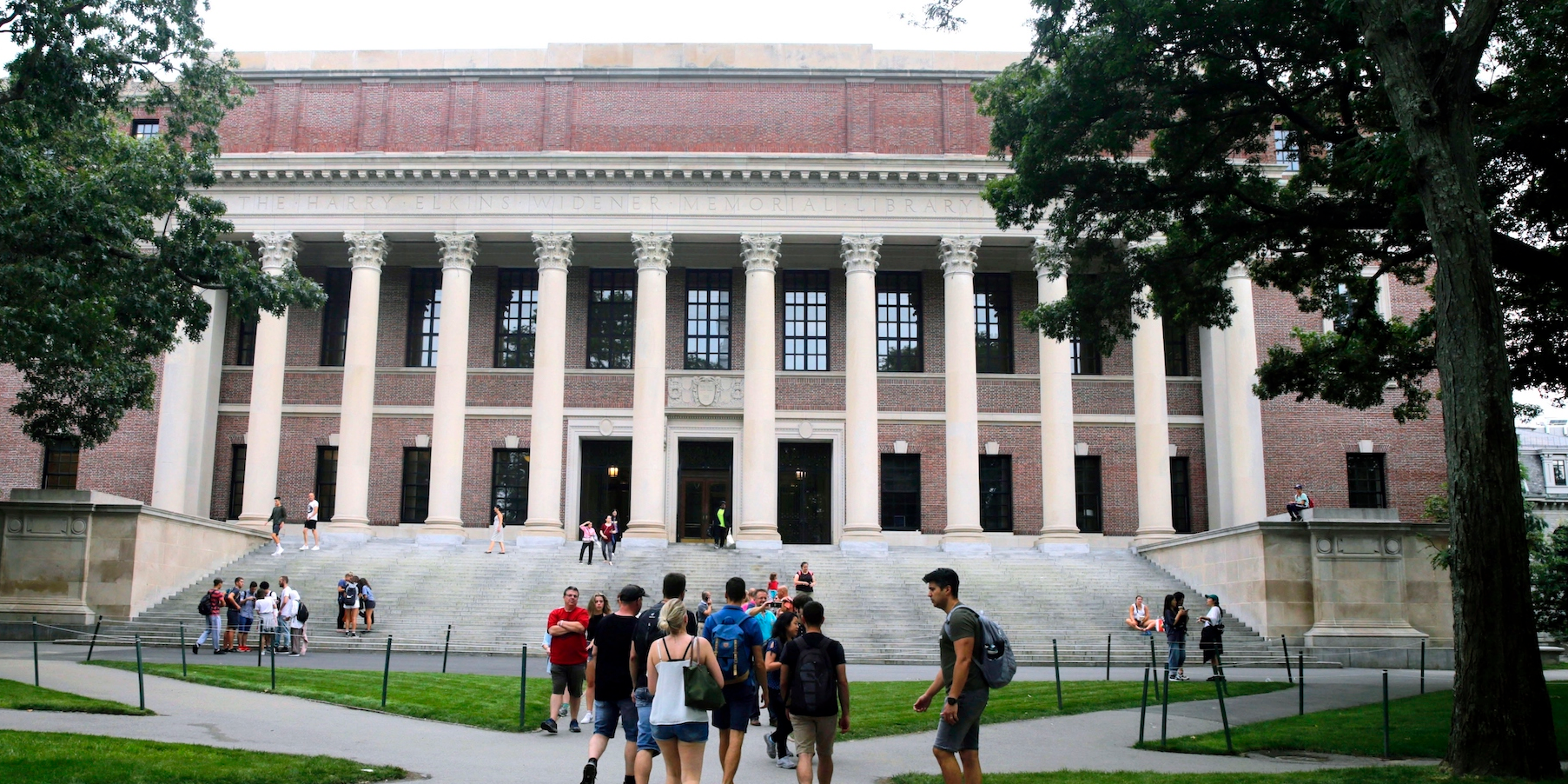 Harvard trả lại gói cứu trợ 8, 6 triệu USD ảnh 1 Harvard tra lai goi cuu tro 8, 6 trieu USD anh 1
