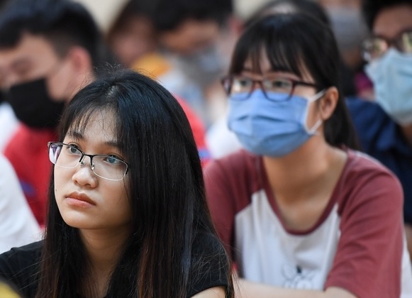 Lich di hoc tro lai cua hoc sinh 45 tinh, thanh hinh anh