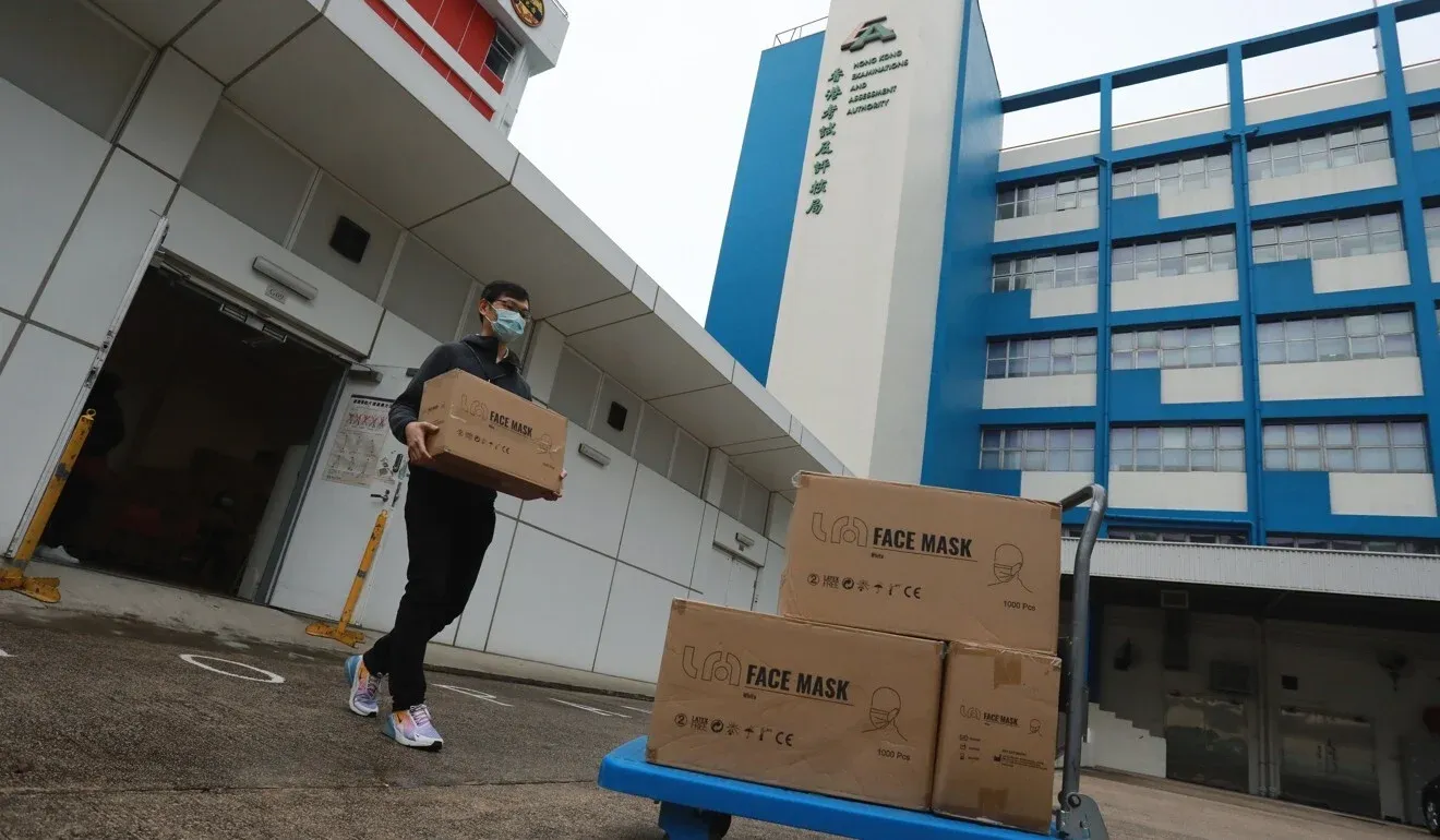 thi sinh du thi dai hoc giua dich Covid-19 anh 2