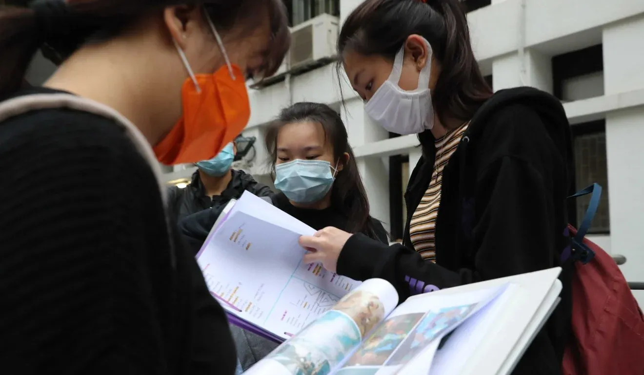 thi sinh du thi dai hoc giua dich Covid-19 anh 7